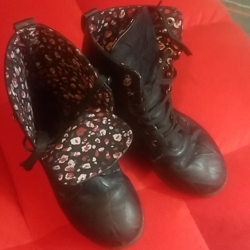 "BLUE" blue suede shoes, girls 13 black boot